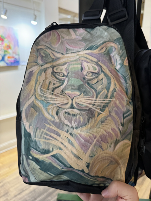 Tiger Messenger Bag